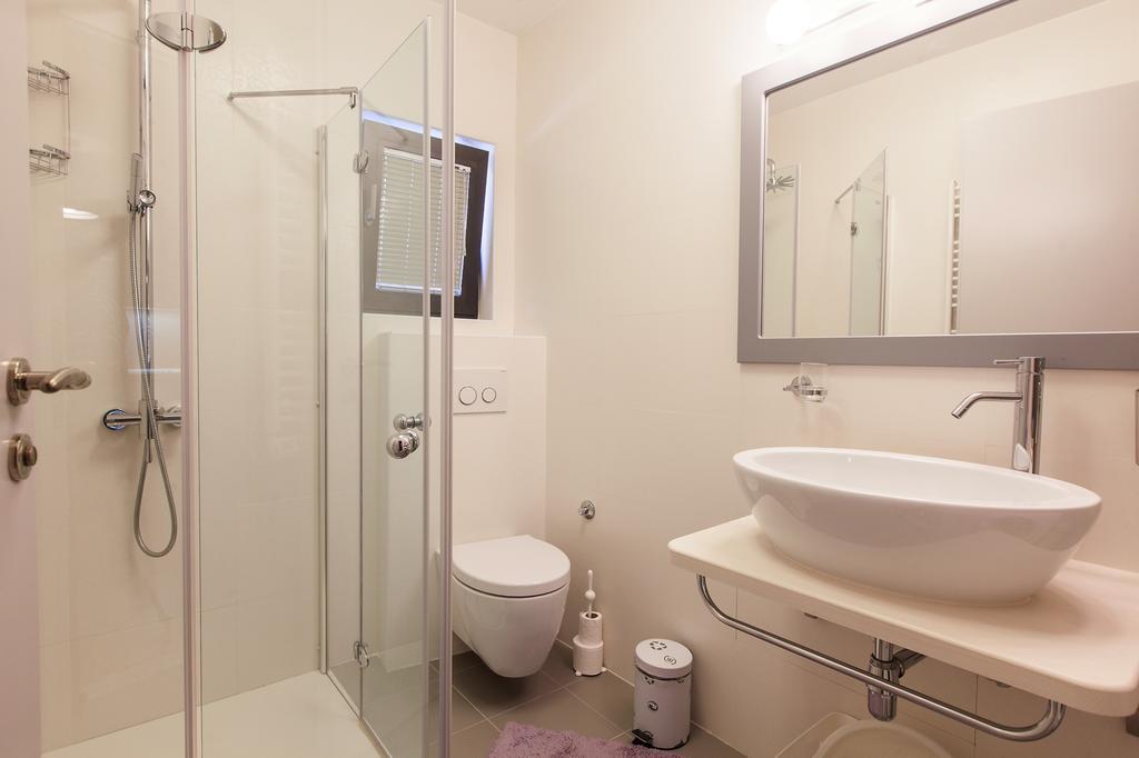 Apartments Glusac Подгора Екстериор снимка